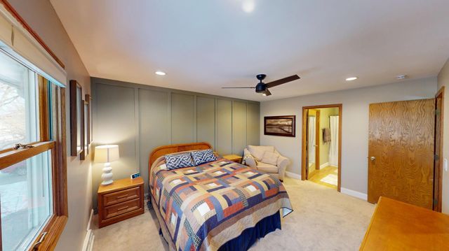 1210 Oak Avenue N, Onalaska, WI 54650