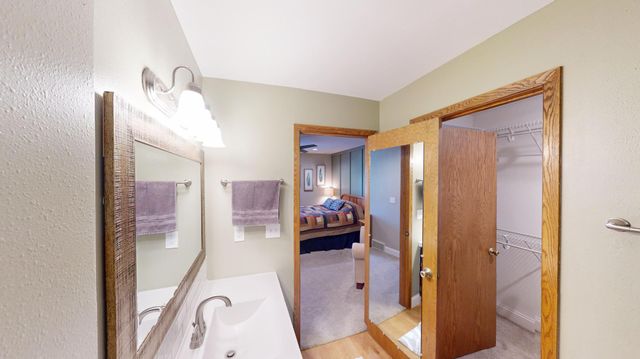 1210 Oak Avenue N, Onalaska, WI 54650