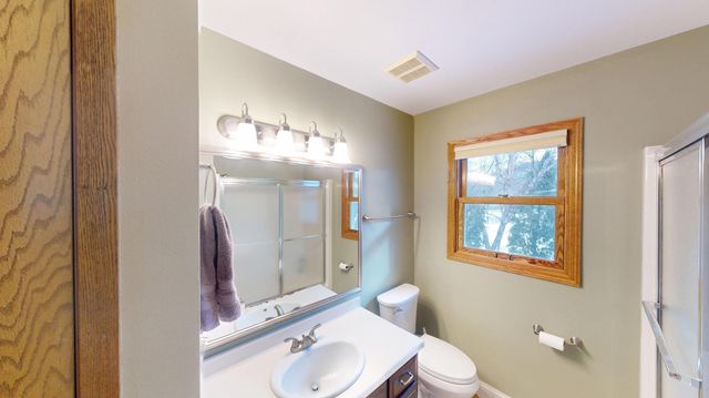 1210 Oak Avenue N, Onalaska, WI 54650