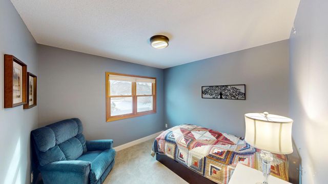 1210 Oak Avenue N, Onalaska, WI 54650