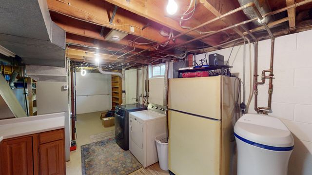 1210 Oak Avenue N, Onalaska, WI 54650