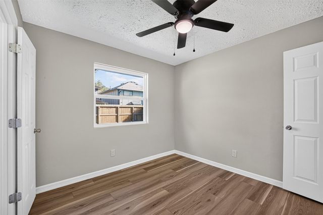 2031 Hickory Glen Drive, Missouri City, TX 77489
