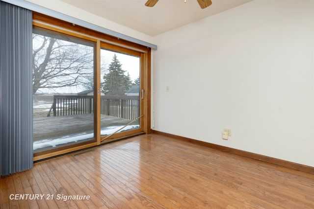 6867 S 3 Mile Road, Bay City, MI 48706