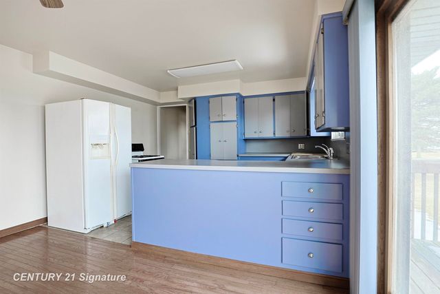 6867 S 3 Mile Road, Bay City, MI 48706