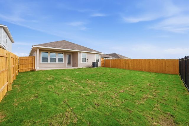 331 Mustang Lake CIR, Buda, TX 78610
