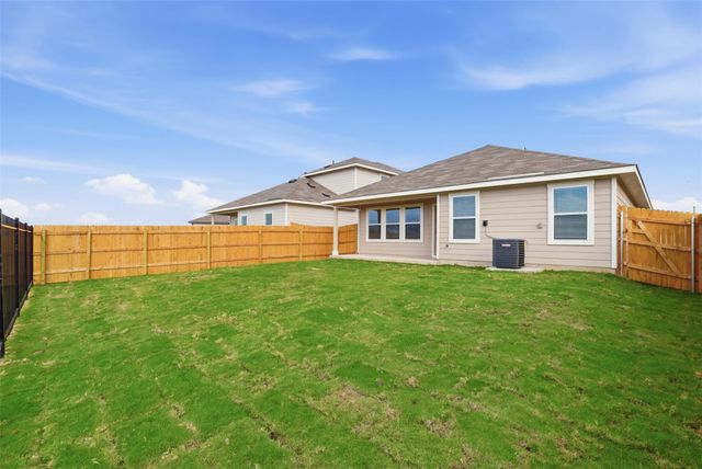 331 Mustang Lake CIR, Buda, TX 78610