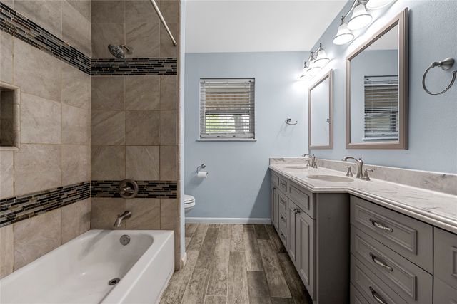 7440 Brentwood Circle, Woodway, TX 76712