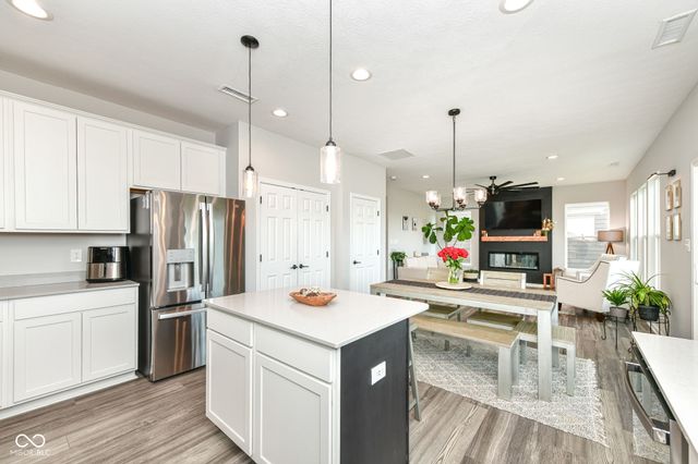 12458 Reclaimed Drive, Noblesville, IN 46060