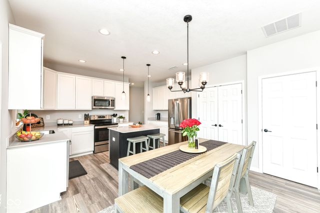 12458 Reclaimed Drive, Noblesville, IN 46060