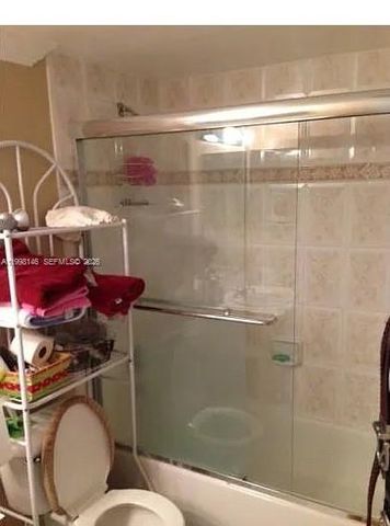 666 W 81st St 124, Hialeah, FL 33014