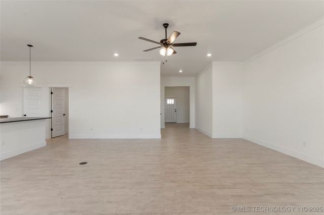 6104 N 27th Street, Broken Arrow, OK 74014