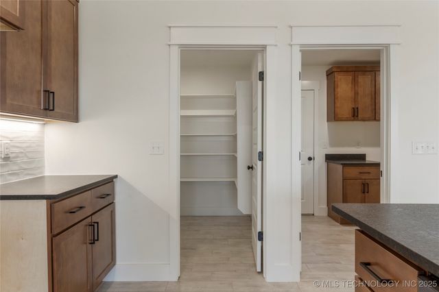 6104 N 27th Street, Broken Arrow, OK 74014