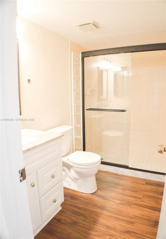 733 SE 1st Way 206, Deerfield Beach, FL 33441