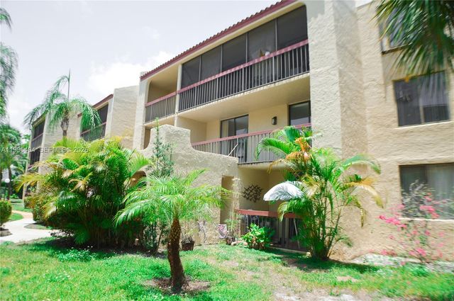 733 SE 1st Way 206, Deerfield Beach, FL 33441