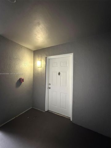 711 SW 111th Way 105, Pembroke Pines, FL 33025