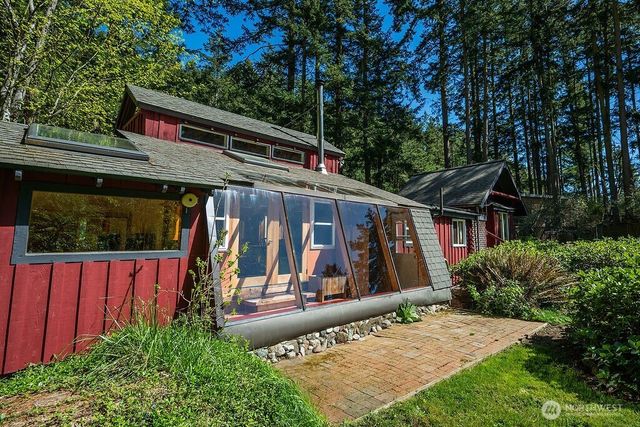 4160 Mud Bay Road, Lopez Island, WA 98261