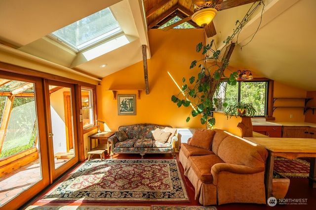 4160 Mud Bay Road, Lopez Island, WA 98261