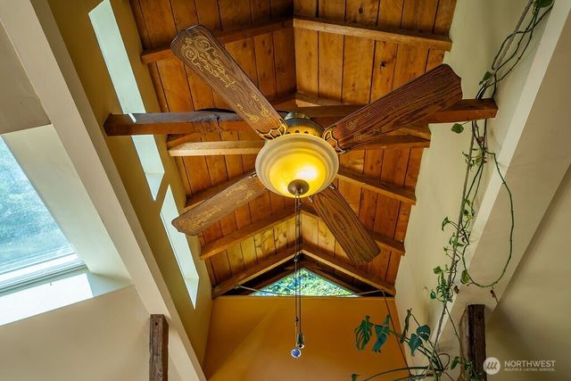 4160 Mud Bay Road, Lopez Island, WA 98261