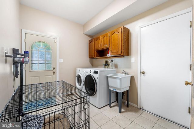 14 PATRICK HENRY DR, Marlton, NJ 08053