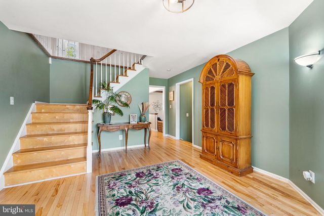 14 PATRICK HENRY DR, Marlton, NJ 08053
