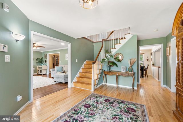 14 PATRICK HENRY DR, Marlton, NJ 08053