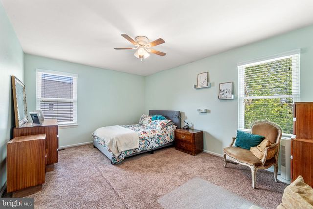 14 PATRICK HENRY DR, Marlton, NJ 08053