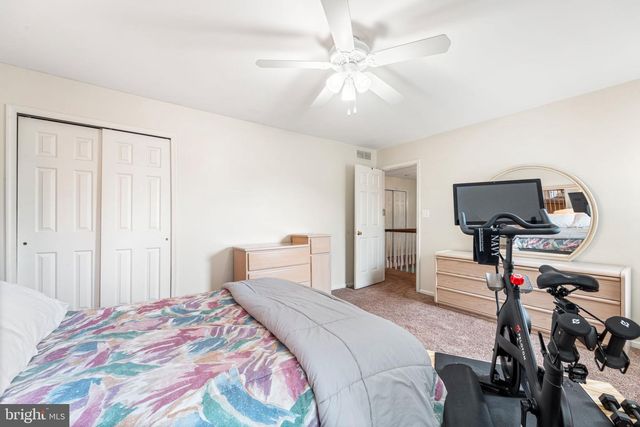 14 PATRICK HENRY DR, Marlton, NJ 08053