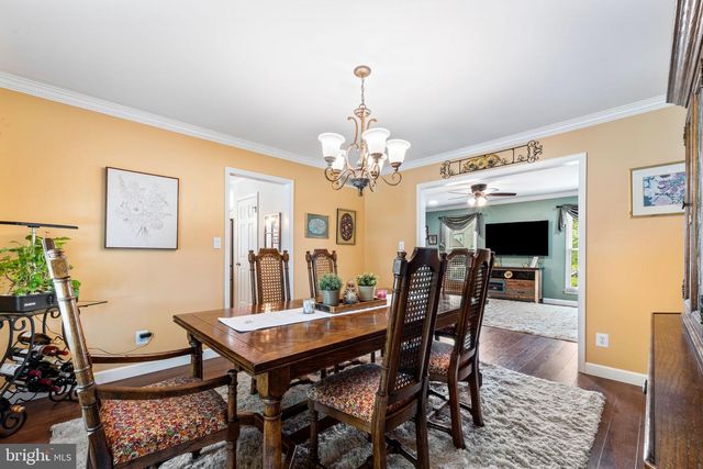 14 PATRICK HENRY DR, Marlton, NJ 08053