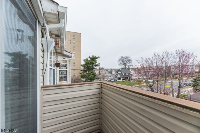 1342 North Ave D4, Elizabeth City, NJ 07208