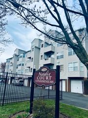 1342 North Ave D4, Elizabeth City, NJ 07208