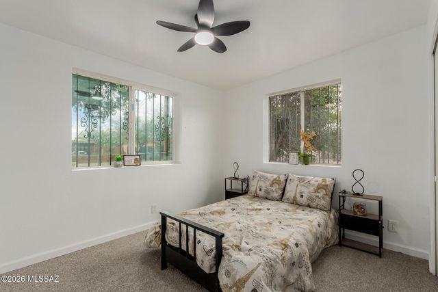 5017 S 11th Avenue, Tucson, AZ 85706