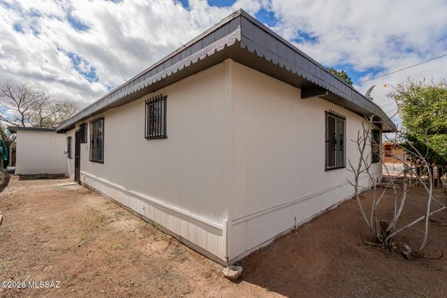 5017 S 11th Avenue, Tucson, AZ 85706