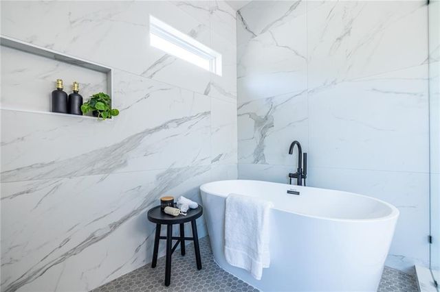 264 1st Avenue, Avondale Estates, GA 30002