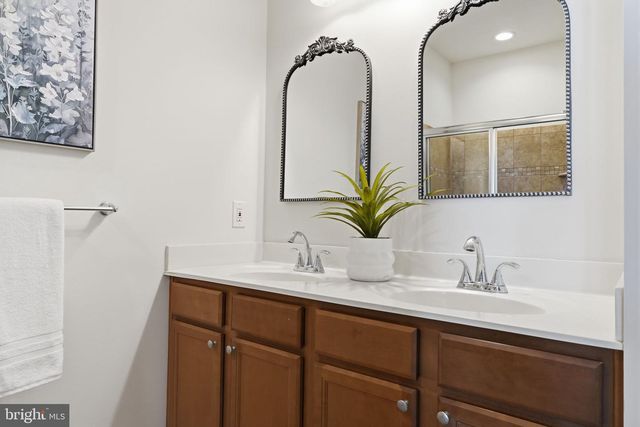 131 EQUESTRIAN ROW, Bensalem, PA 19020