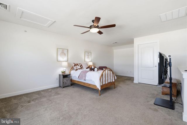131 EQUESTRIAN ROW, Bensalem, PA 19020