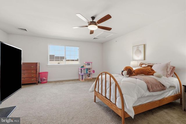 131 EQUESTRIAN ROW, Bensalem, PA 19020