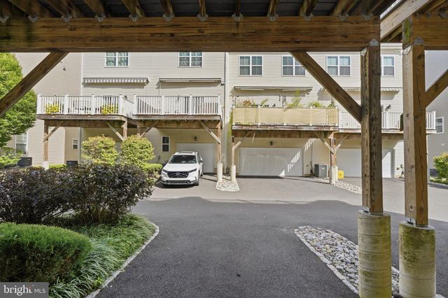 131 EQUESTRIAN ROW, Bensalem, PA 19020