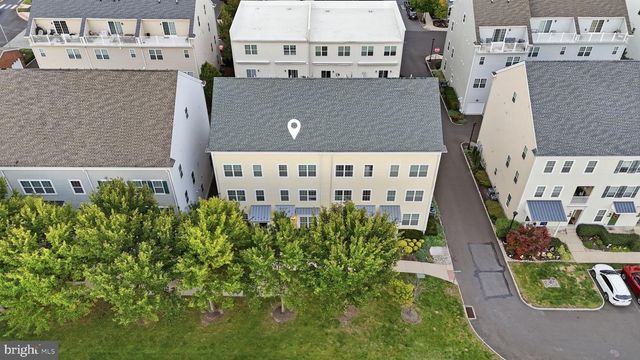 131 EQUESTRIAN ROW, Bensalem, PA 19020