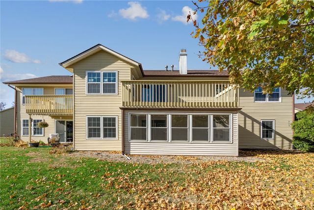 4113 Lexington Court A, Cedar Rapids, IA 52402
