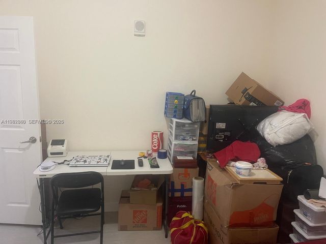 230 NW 109th Ave 111, Miami, FL 33172