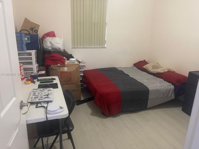 230 NW 109th Ave 111, Miami, FL 33172