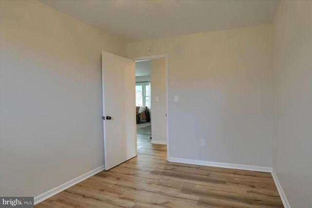 1339 BERRYSBURG RD, Millersburg, PA 17061