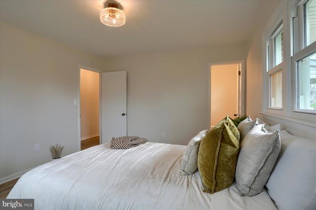 1339 BERRYSBURG RD, Millersburg, PA 17061