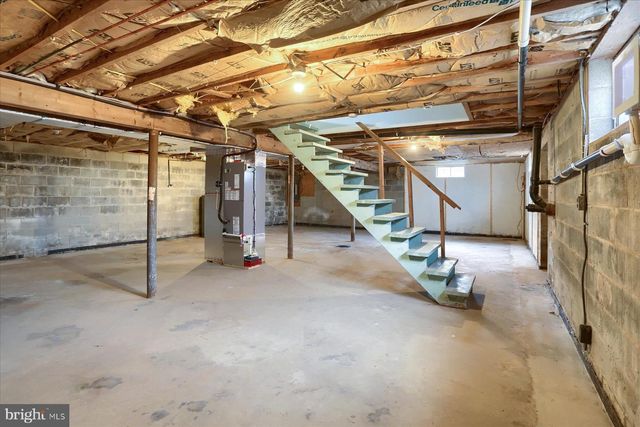 1339 BERRYSBURG RD, Millersburg, PA 17061