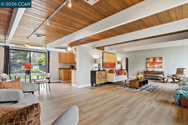 289 289 El Divisadero Ave, Walnut Creek, CA 94598