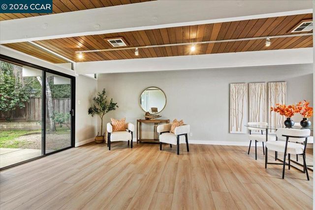 289 289 El Divisadero Ave, Walnut Creek, CA 94598