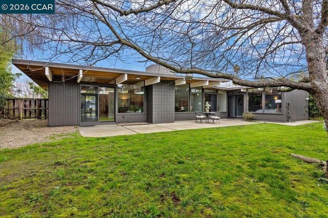 289 289 El Divisadero Ave, Walnut Creek, CA 94598