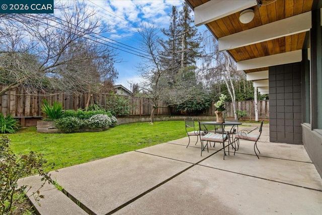 289 289 El Divisadero Ave, Walnut Creek, CA 94598