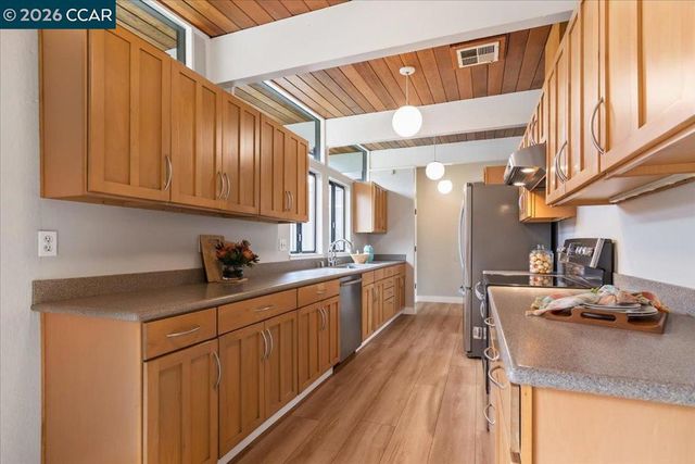 289 289 El Divisadero Ave, Walnut Creek, CA 94598