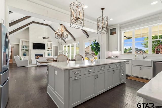 11707 Copper Canyon Circle, Bullard, TX 75757